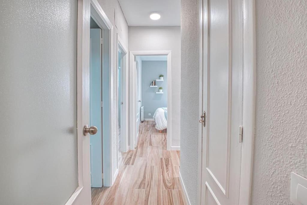 Apartamento New Folch Sevilla B Екстериор снимка