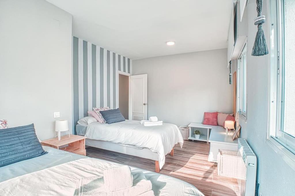Apartamento New Folch Sevilla B Екстериор снимка